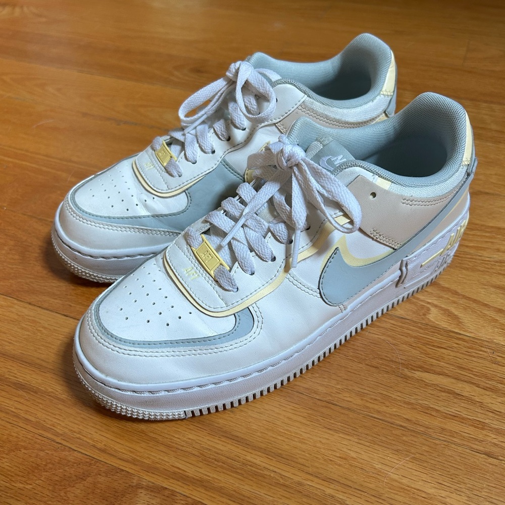 Nike Women’s Air Force 1 Multicolor Pastel Shoes Size 8.5
